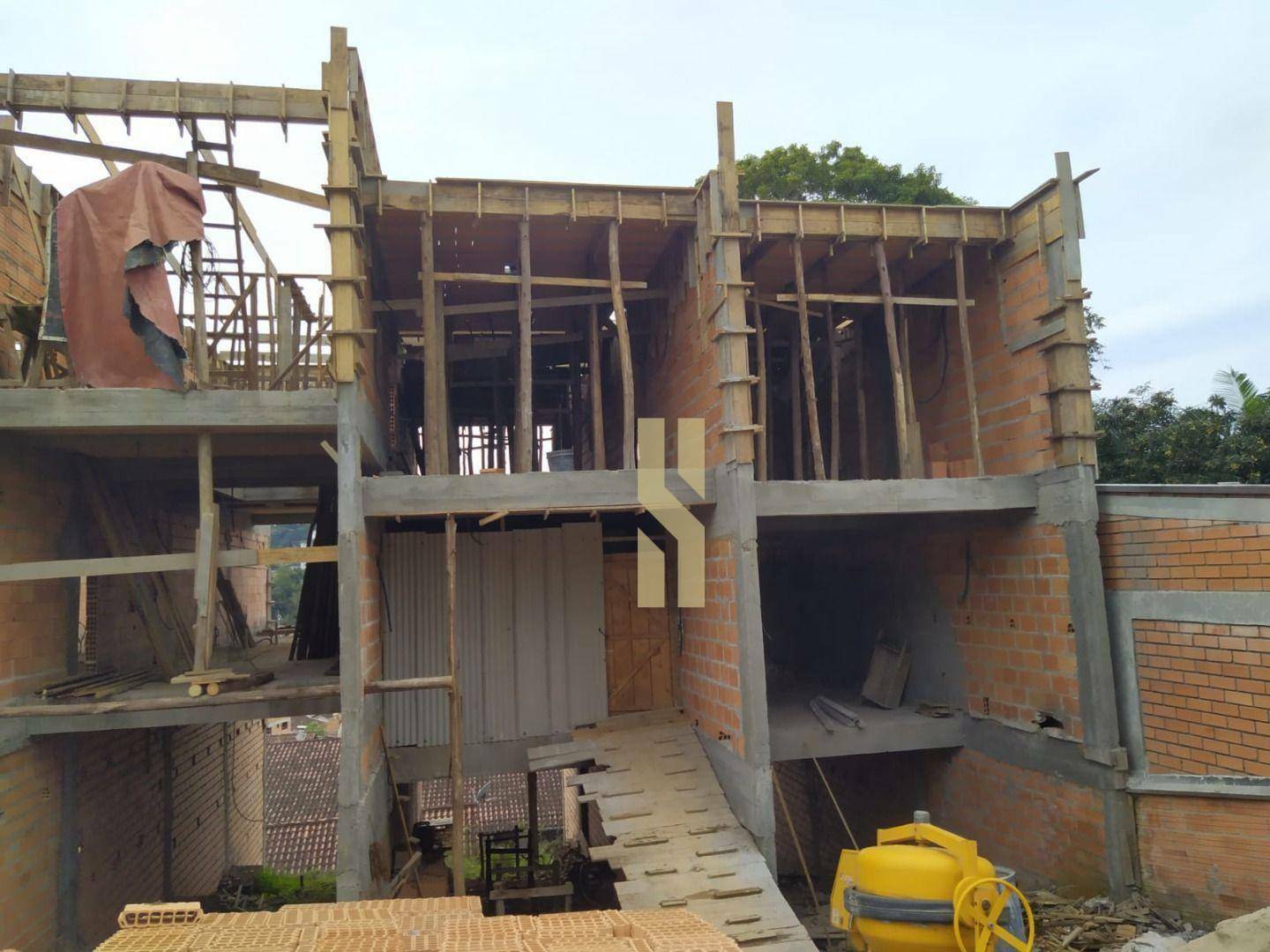 Sobrado à venda com 2 quartos, 116m² - Foto 3