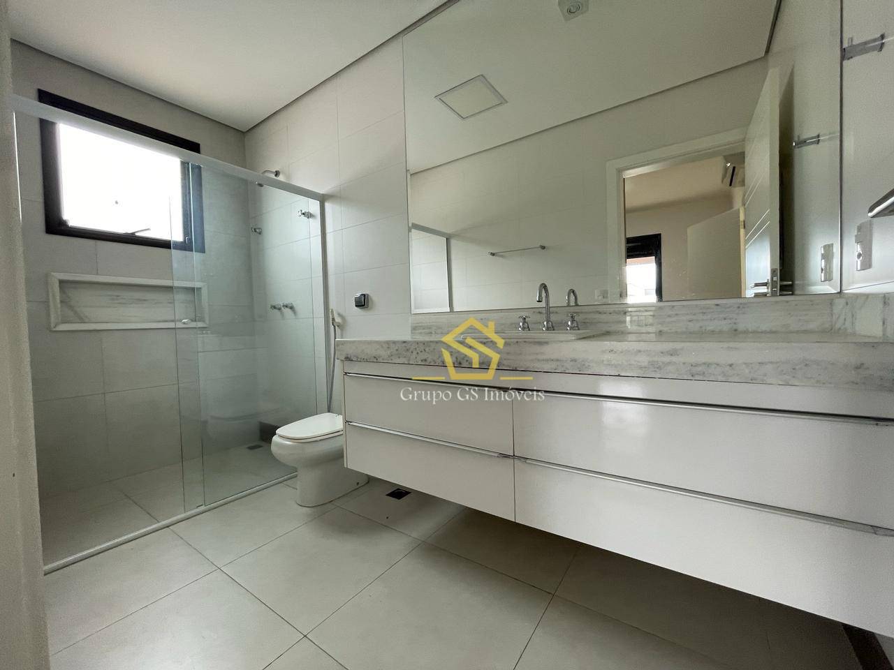 Casa de Condomínio à venda com 3 quartos, 360m² - Foto 20