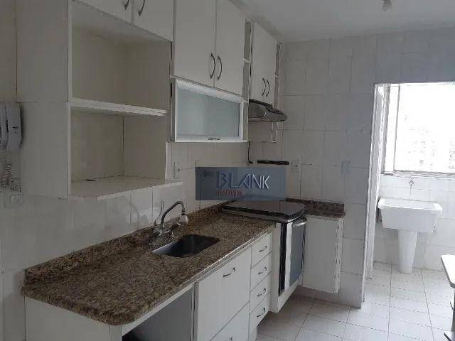 Apartamento à venda com 3 quartos, 90m² - Foto 4