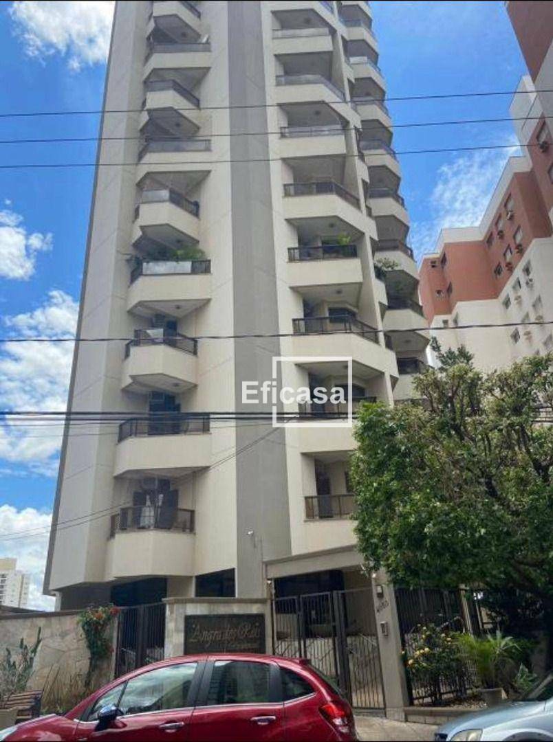 Apartamento à venda com 3 quartos, 145m² - Foto 2