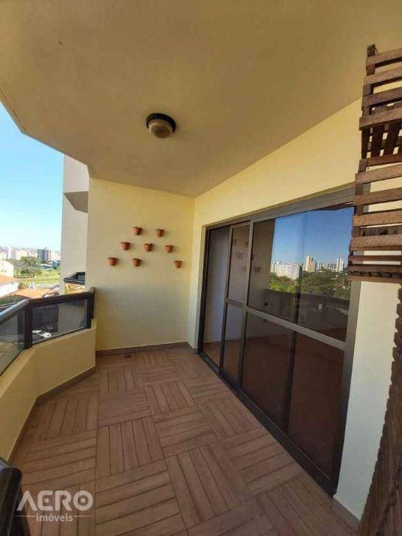 Apartamento à venda com 3 quartos, 100m² - Foto 4