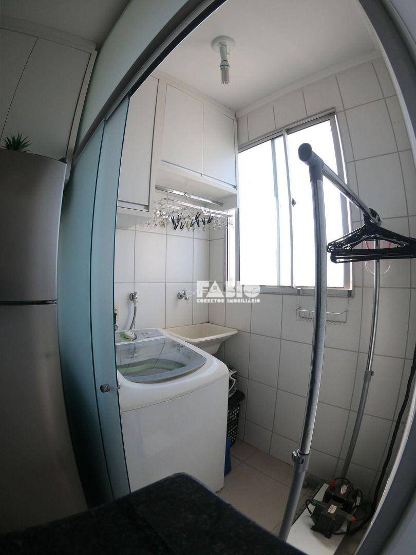 Apartamento à venda com 2 quartos, 44m² - Foto 12