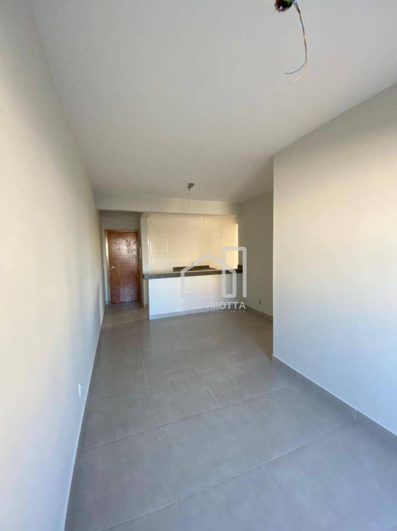 Apartamento à venda com 3 quartos, 70m² - Foto 12