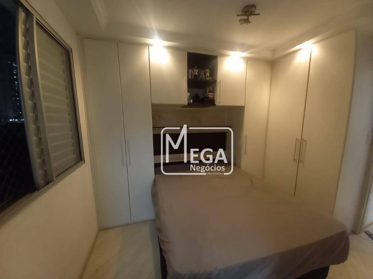 Apartamento à venda com 3 quartos, 60m² - Foto 17