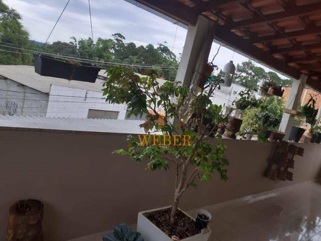 Sobrado à venda com 3 quartos, 210m² - Foto 16