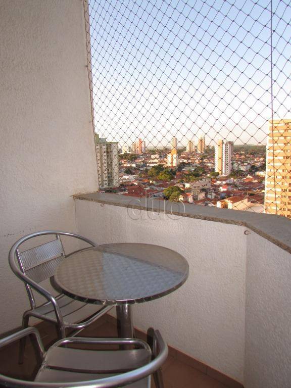 Apartamento à venda com 2 quartos, 77m² - Foto 11