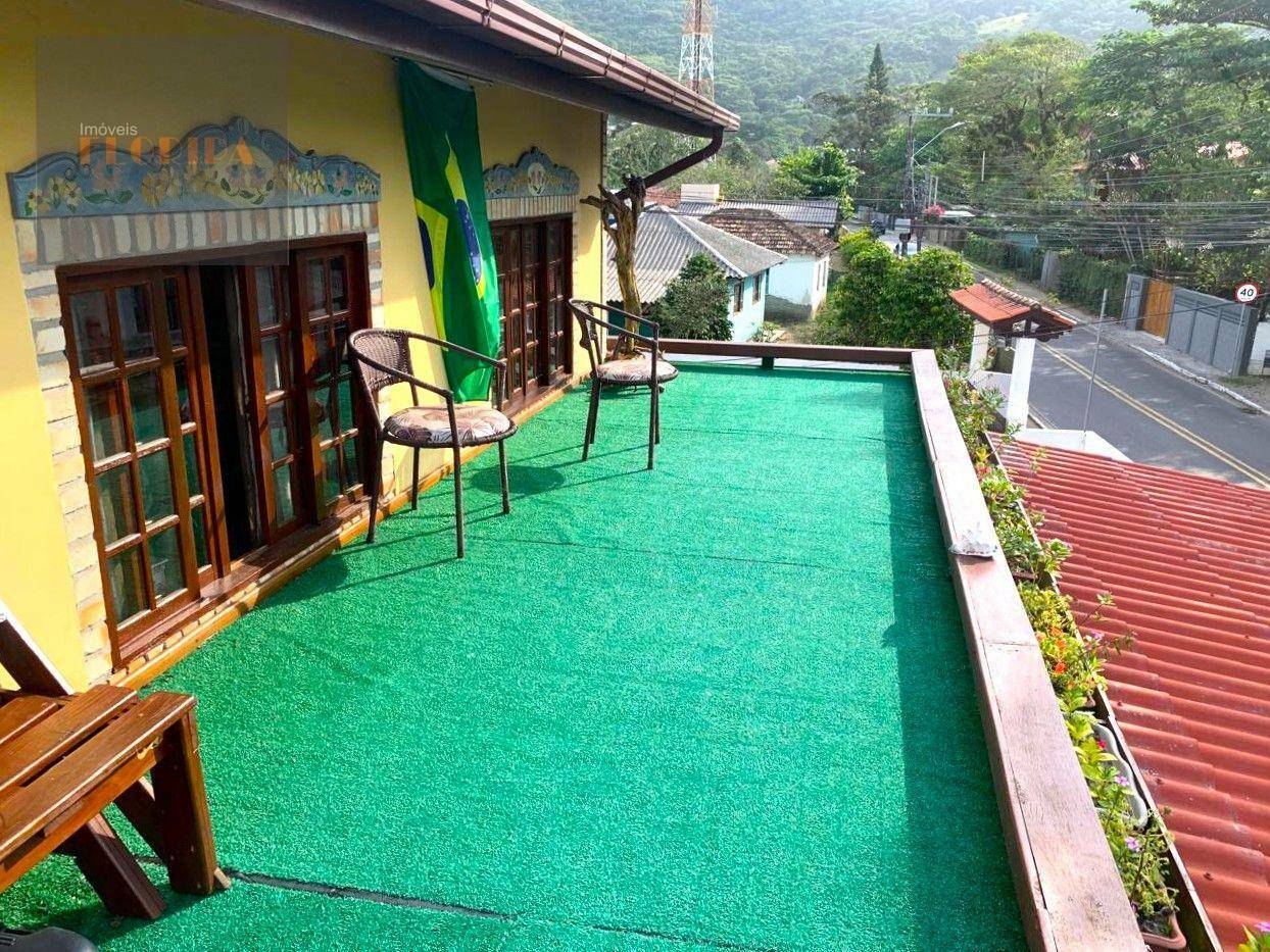 Casa à venda com 4 quartos, 151m² - Foto 26