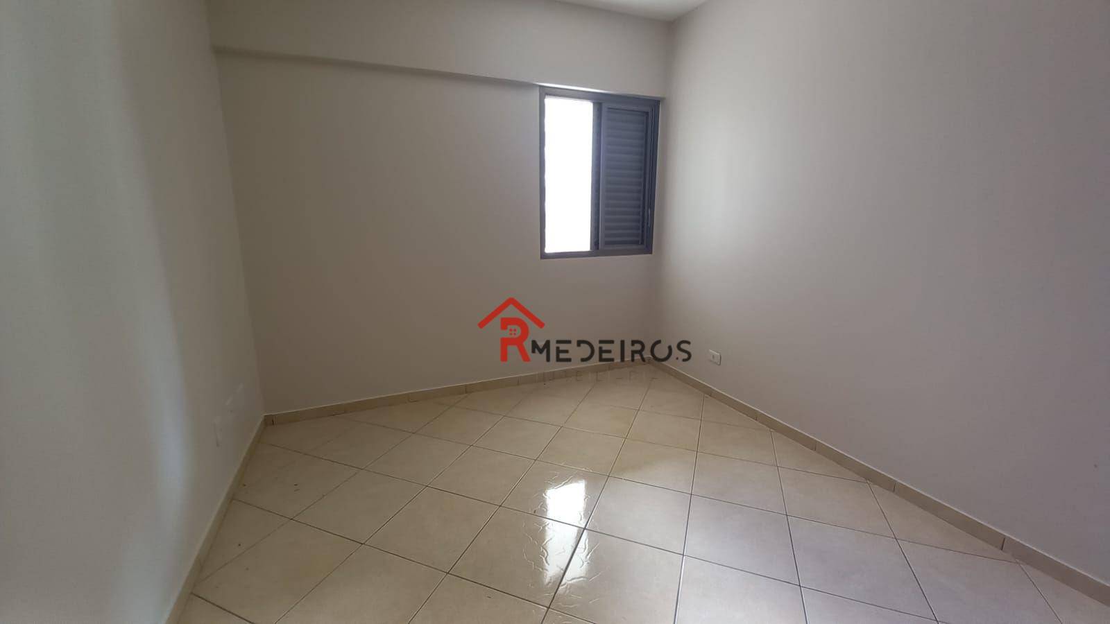 Apartamento para alugar com 2 quartos, 80m² - Foto 19