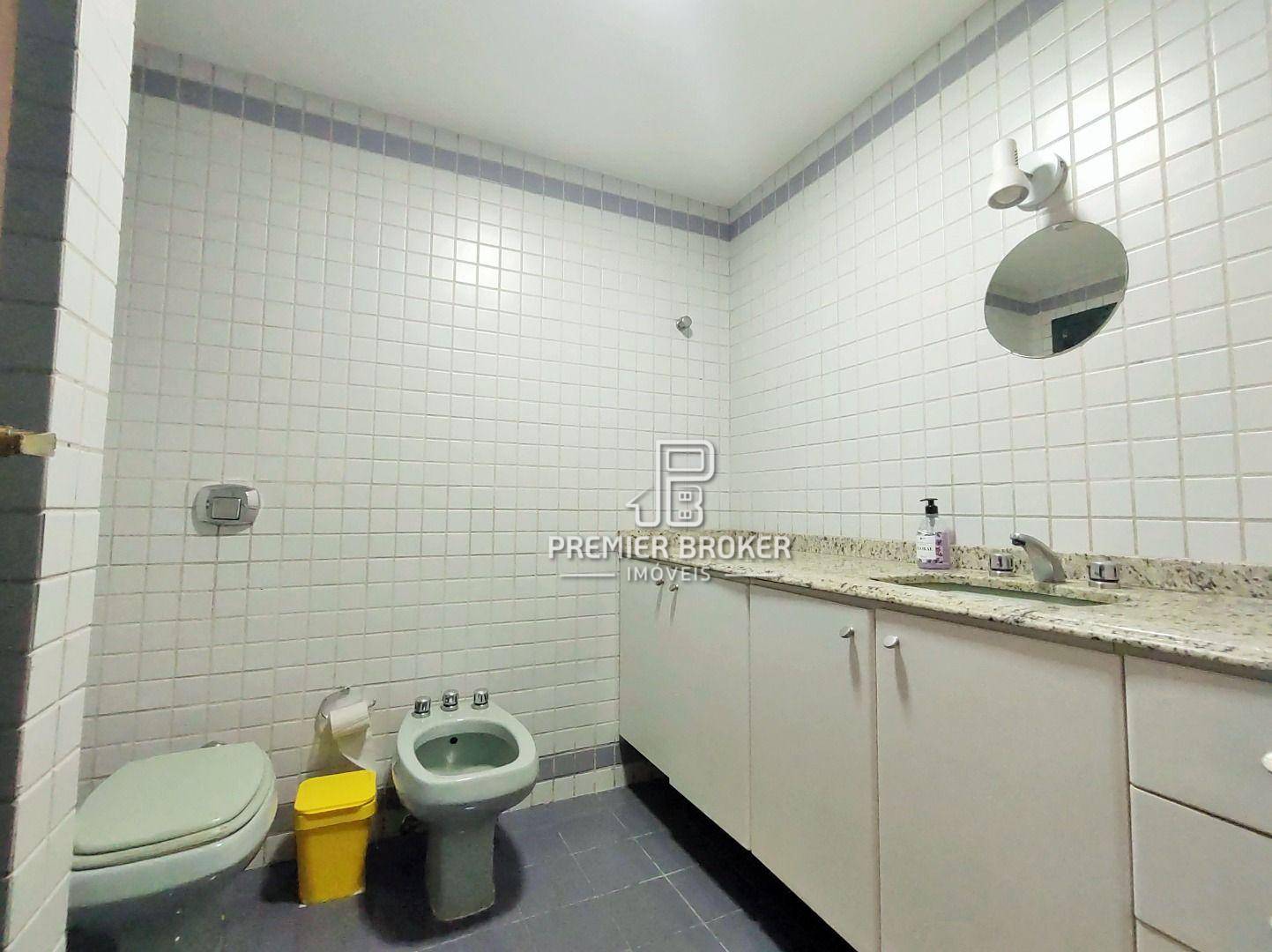 Apartamento à venda com 4 quartos, 141m² - Foto 8