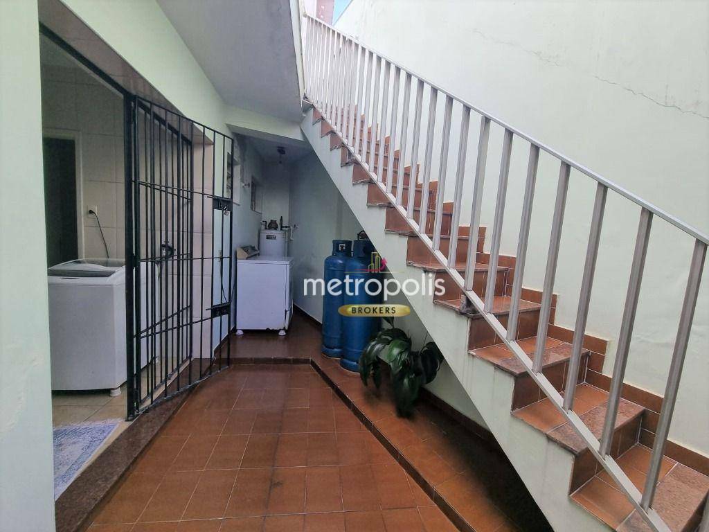 Sobrado à venda com 3 quartos, 290m² - Foto 52