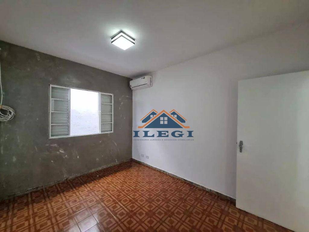 Casa para alugar com 3 quartos, 173m² - Foto 5