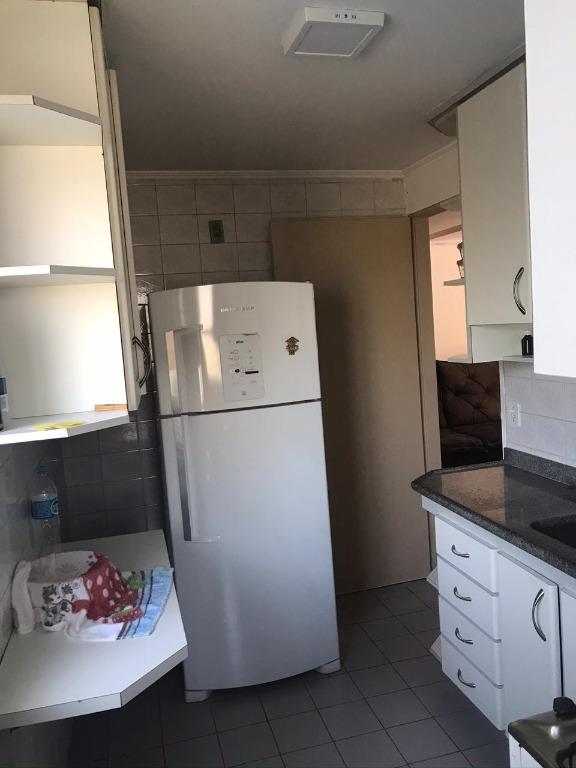 Apartamento à venda com 2 quartos, 50m² - Foto 17