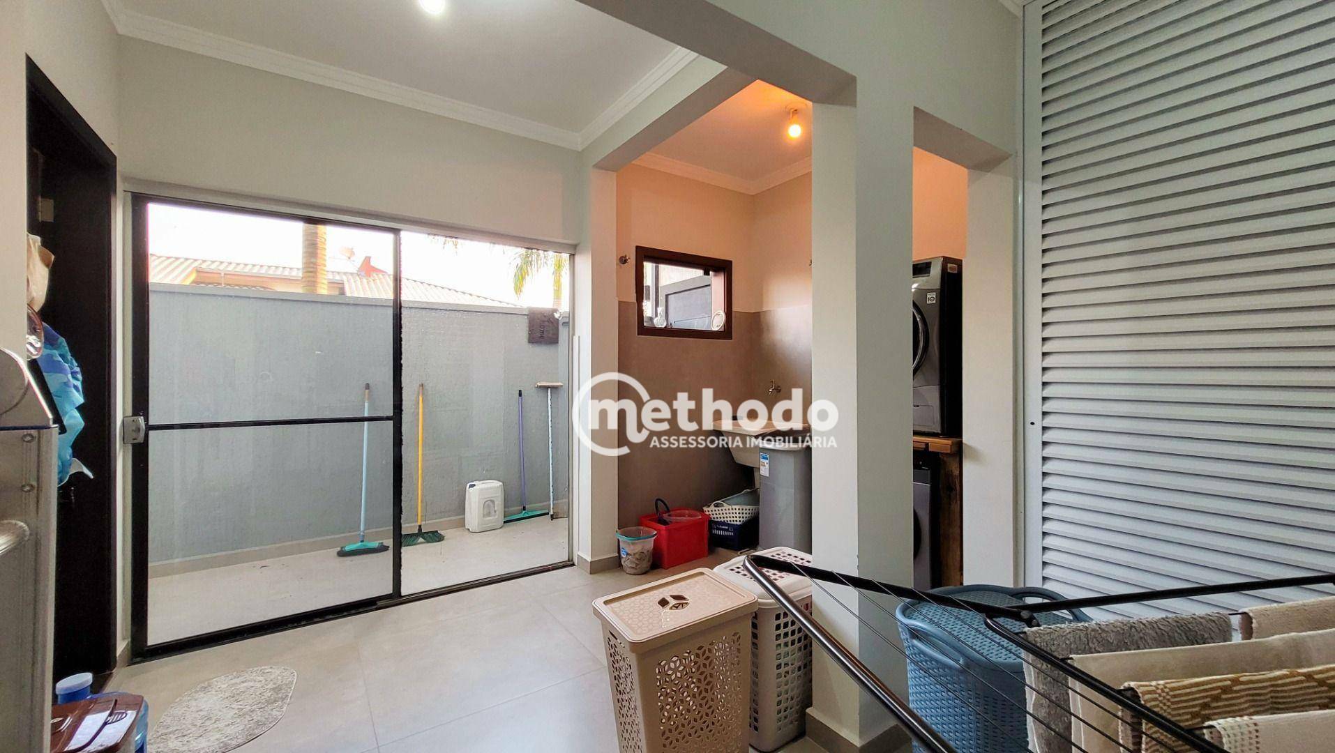 Casa de Condomínio à venda com 4 quartos, 309m² - Foto 36