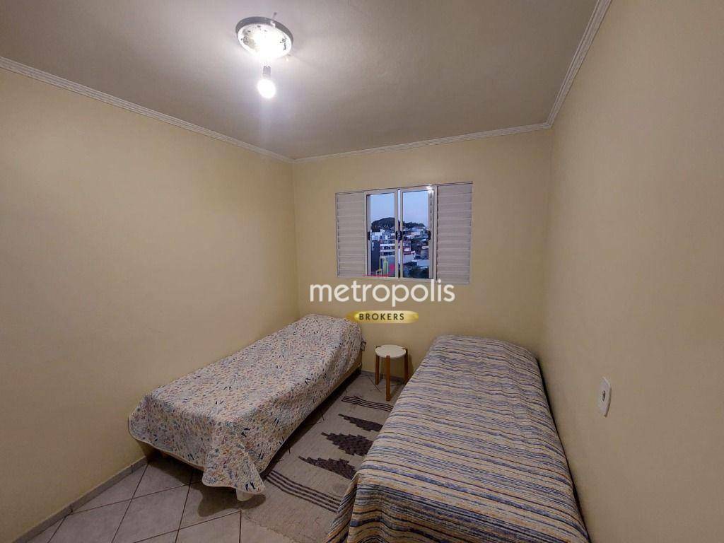 Sobrado à venda com 4 quartos, 200m² - Foto 13