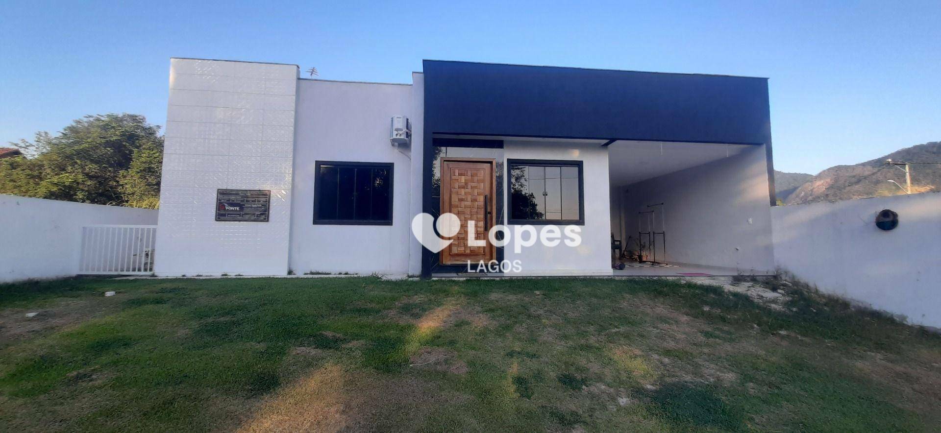 Casa de Condomínio à venda com 3 quartos, 140m² - Foto 1