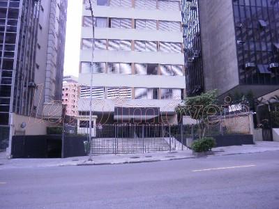 Apartamento para alugar com 3 quartos, 127m² - Foto 16