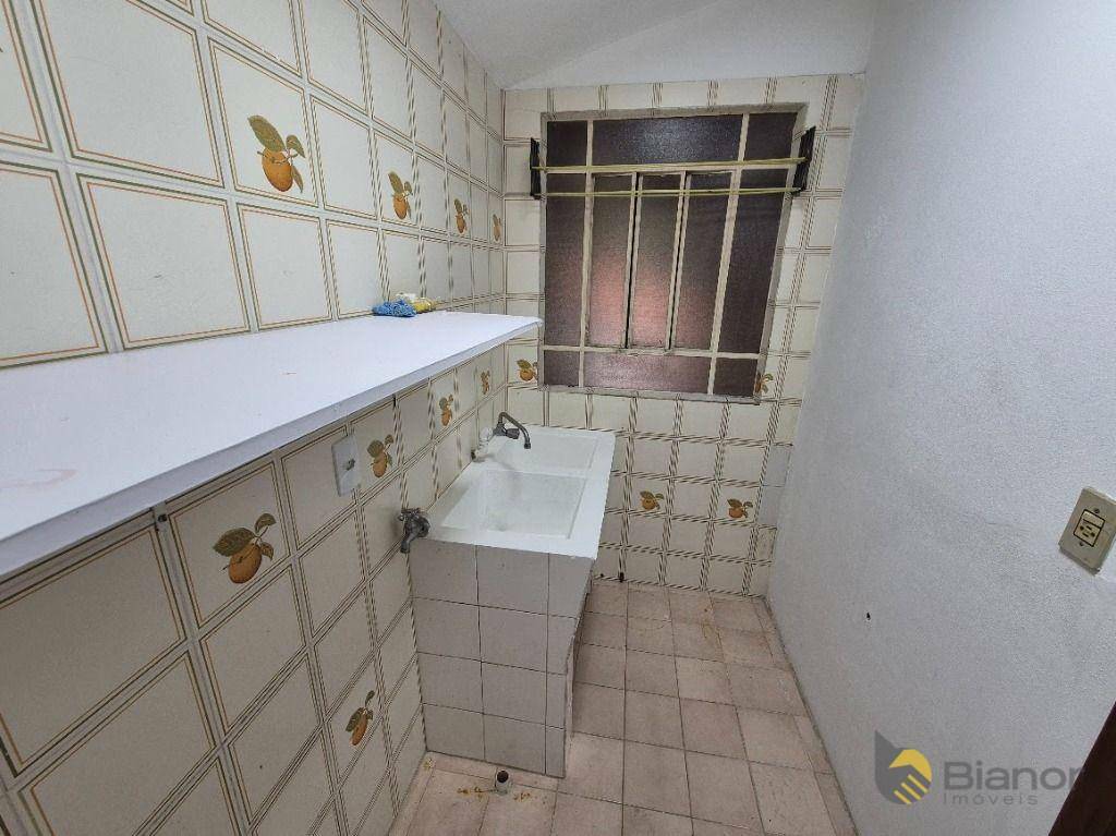 Apartamento para alugar com 3 quartos, 100m² - Foto 7
