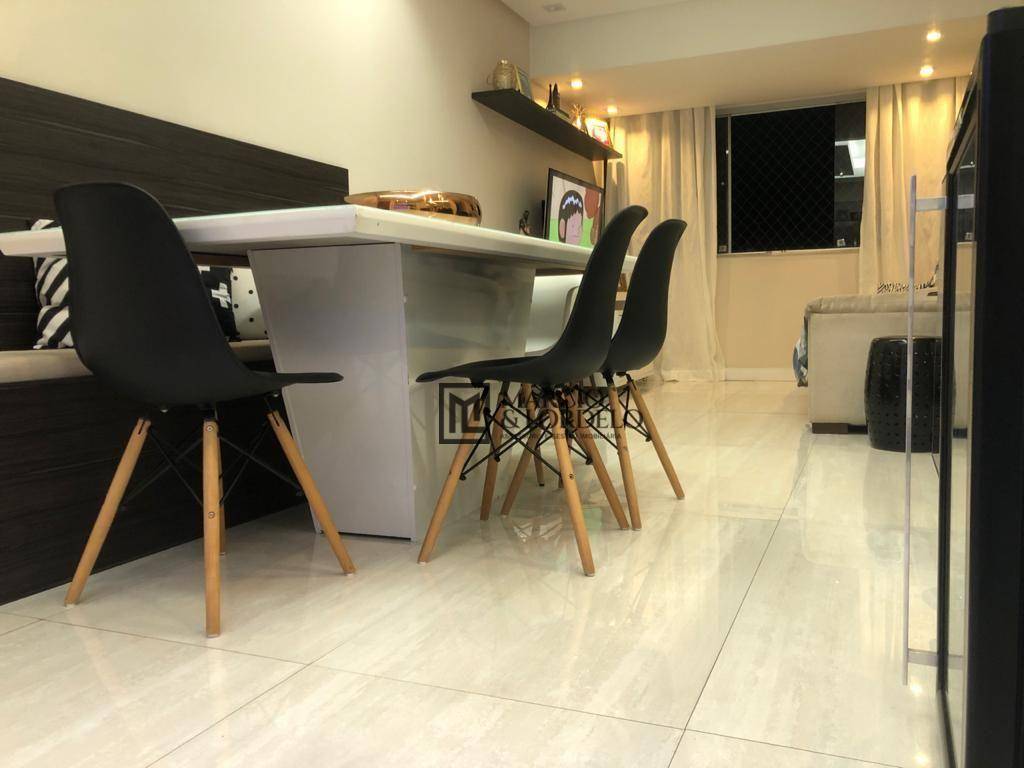 Apartamento à venda com 3 quartos, 80m² - Foto 2