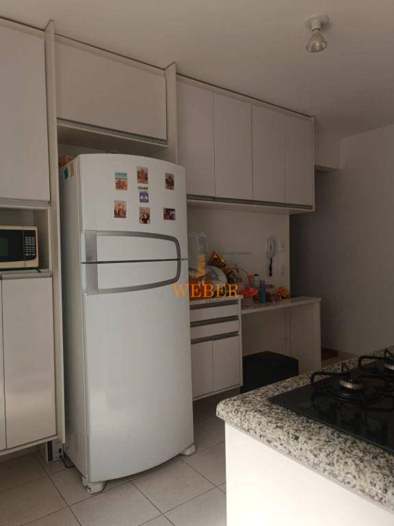 Apartamento à venda com 3 quartos, 117m² - Foto 6