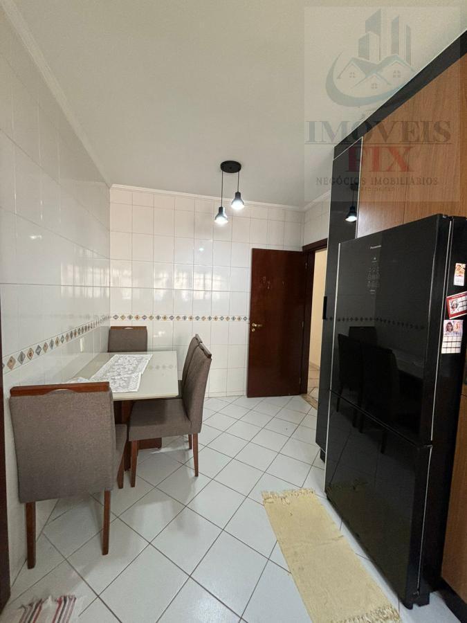 Casa de Condomínio à venda com 3 quartos, 300m² - Foto 18