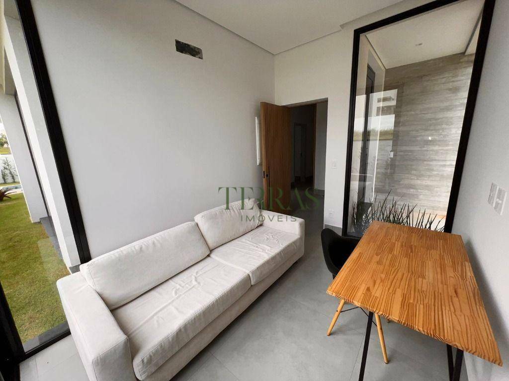 Casa de Condomínio à venda com 3 quartos, 250m² - Foto 9