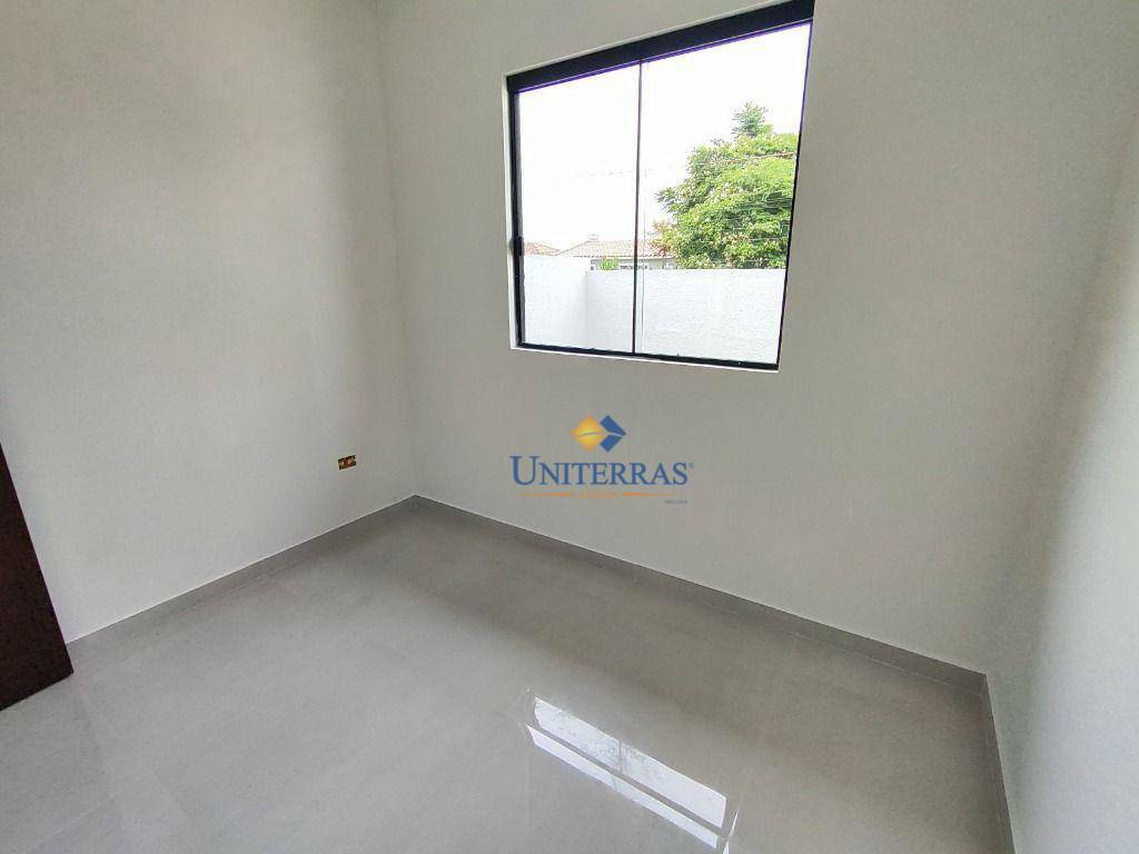 Casa à venda com 3 quartos, 56m² - Foto 4