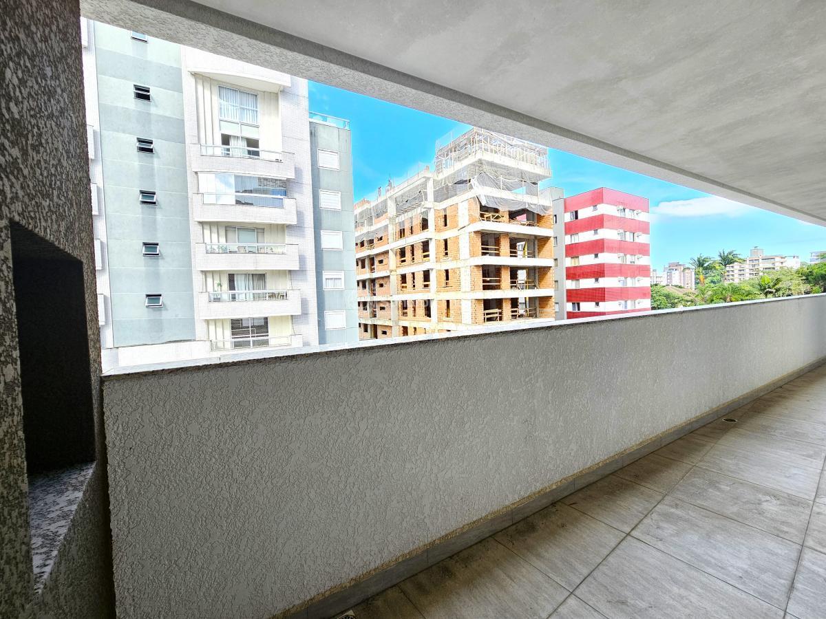 Apartamento à venda com 3 quartos, 148m² - Foto 7