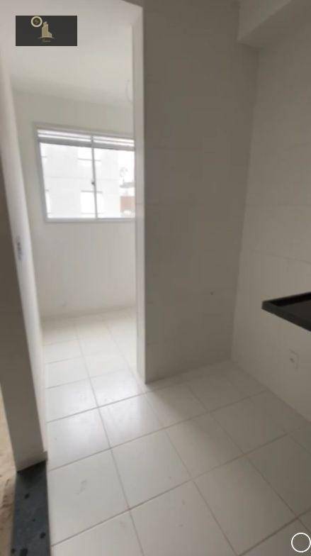 Apartamento à venda com 2 quartos, 47m² - Foto 13