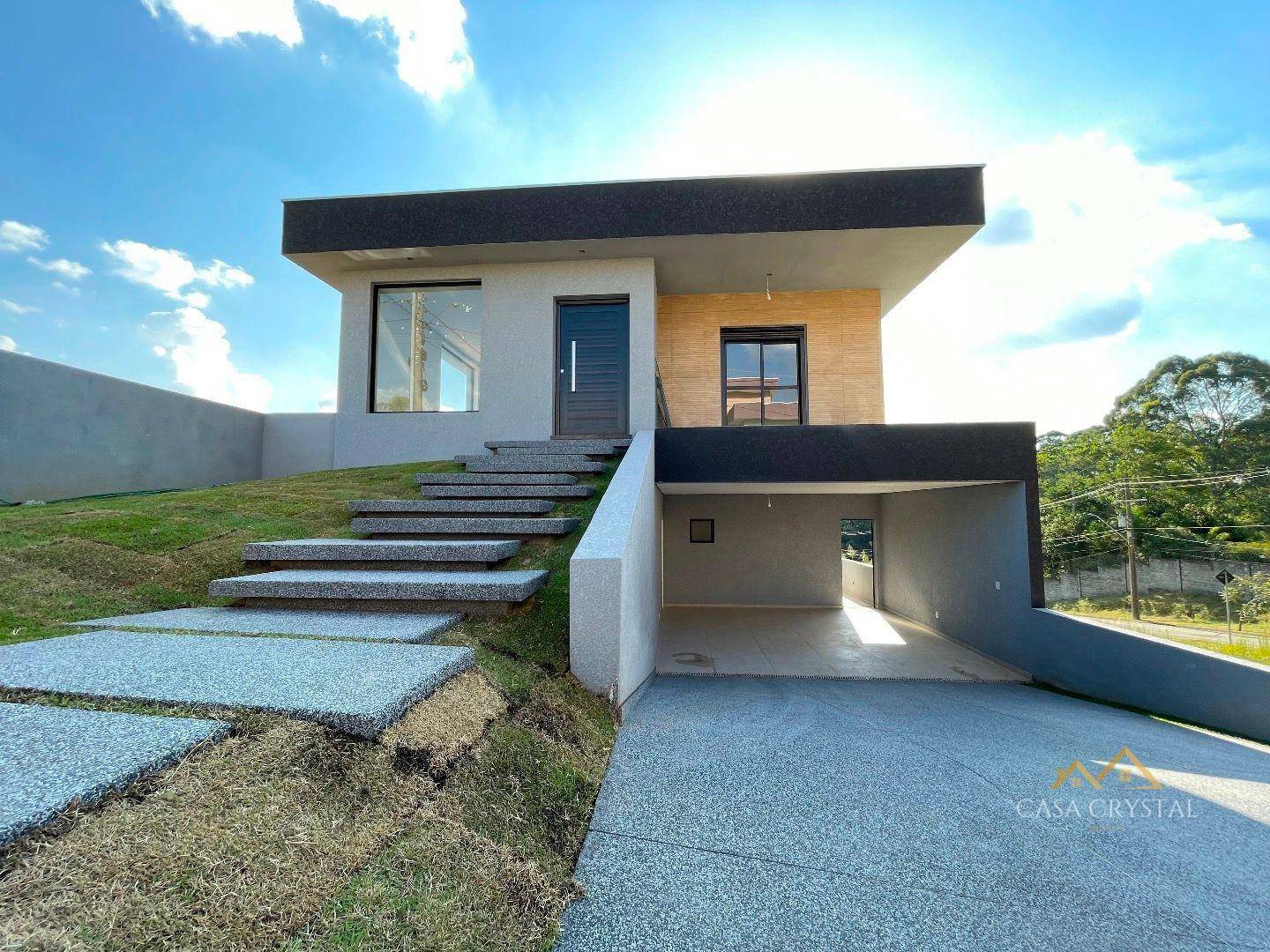 Casa de Condomínio à venda com 3 quartos, 233m² - Foto 1