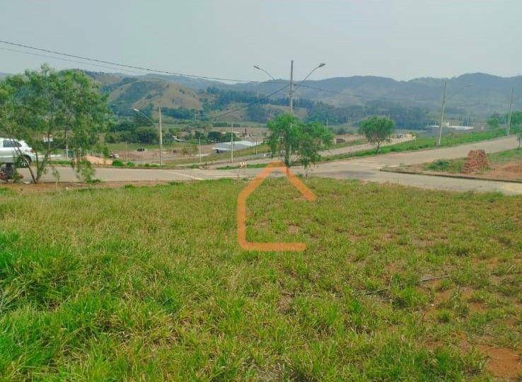 Terreno à venda, 147M2 - Foto 1