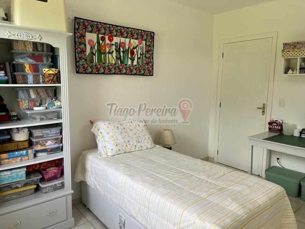 Casa à venda com 4 quartos, 300m² - Foto 16