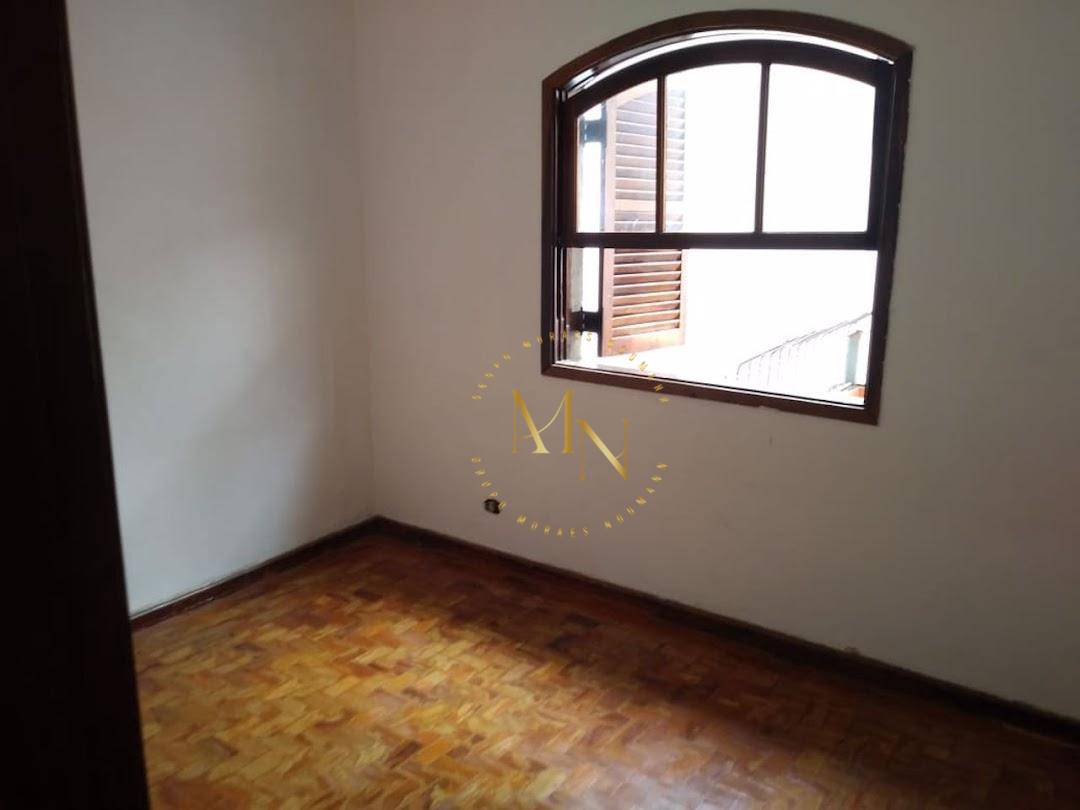 Casa de Condomínio para alugar com 3 quartos, 180m² - Foto 11