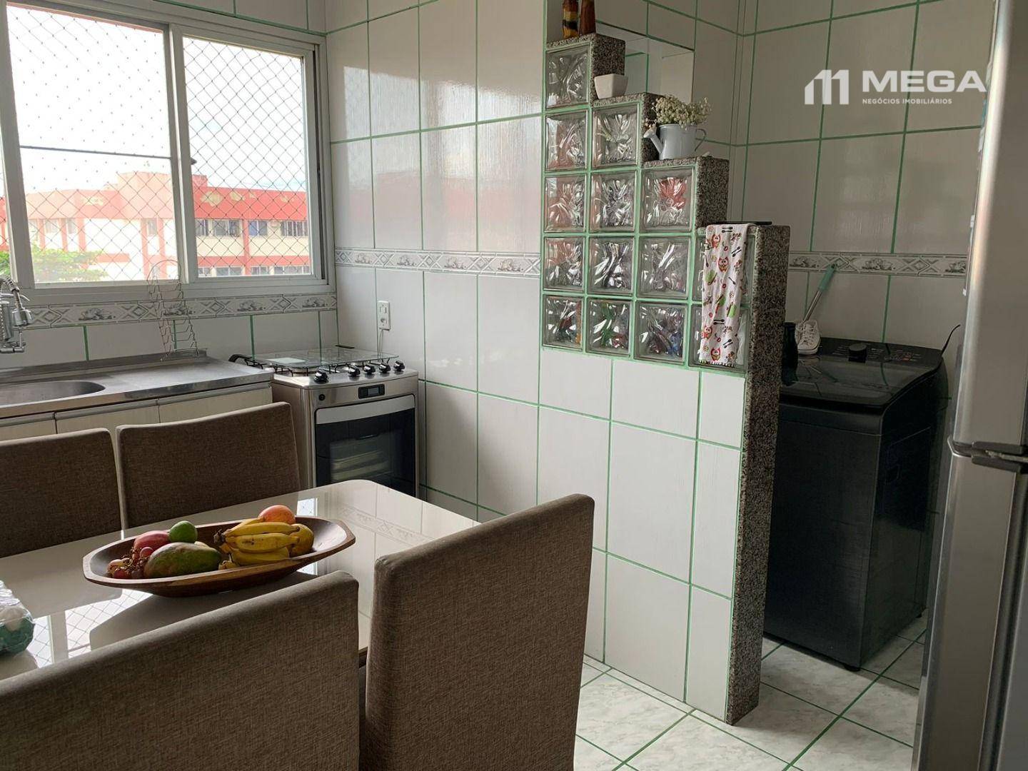 Apartamento à venda com 2 quartos, 63m² - Foto 15