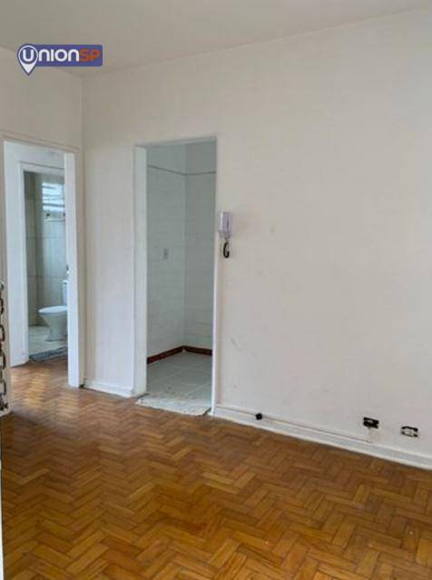 Apartamento à venda com 1 quarto, 40m² - Foto 3