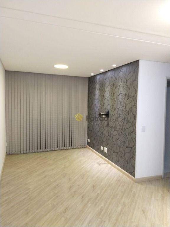 Apartamento à venda com 2 quartos, 58m² - Foto 9