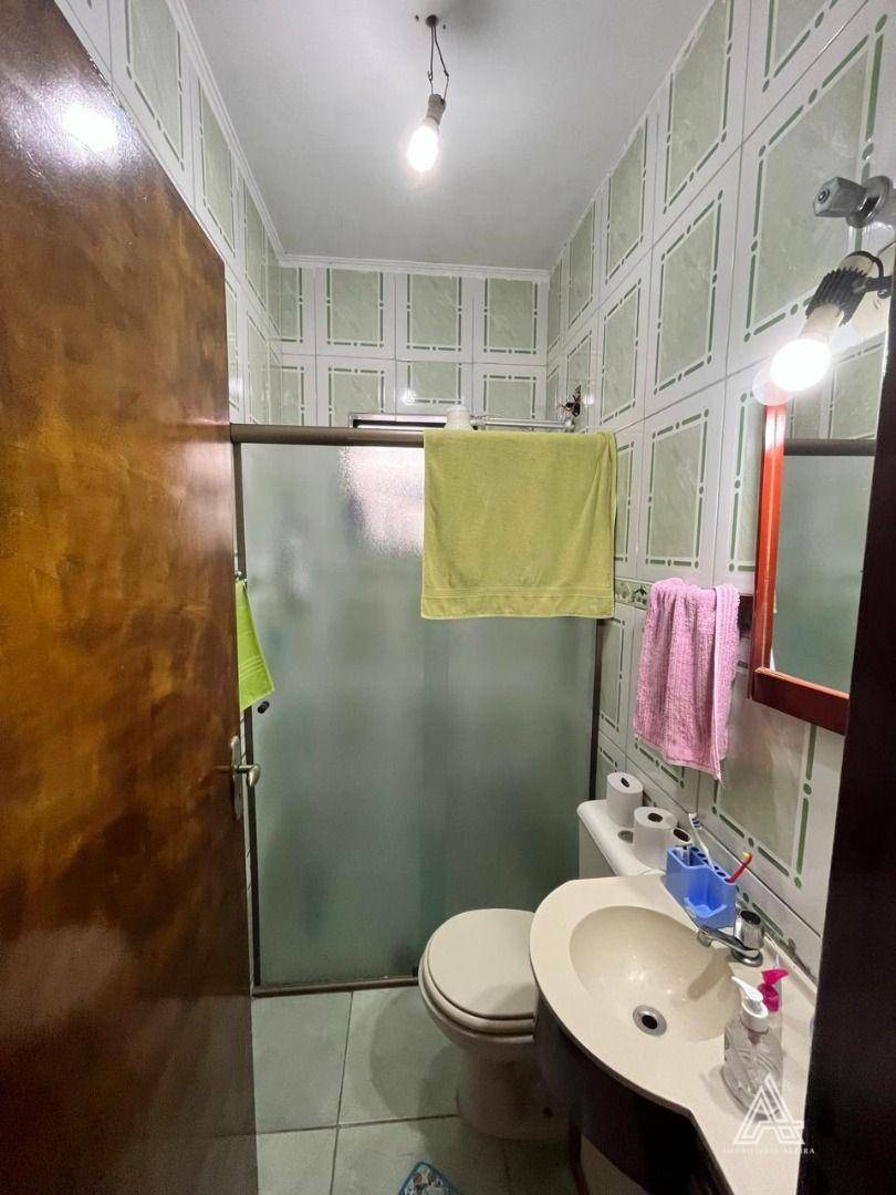 Casa à venda com 3 quartos, 220m² - Foto 50