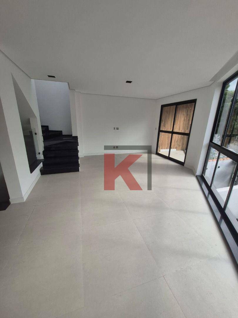 Sobrado à venda com 3 quartos, 215m² - Foto 7