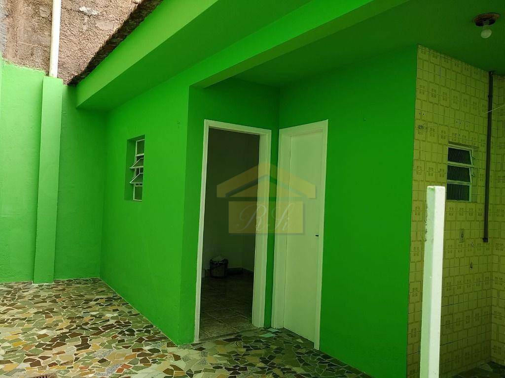 Sobrado à venda com 2 quartos, 120m² - Foto 5