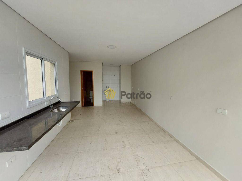 Cobertura à venda com 2 quartos, 125m² - Foto 2