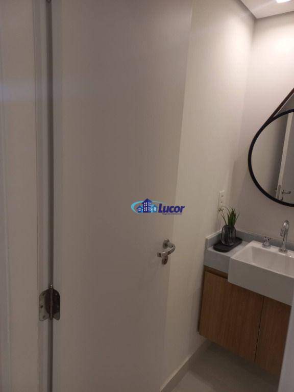 Apartamento à venda com 3 quartos, 87m² - Foto 18