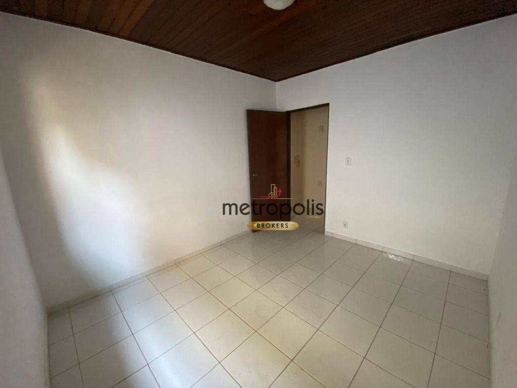 Casa para alugar com 3 quartos, 200m² - Foto 20