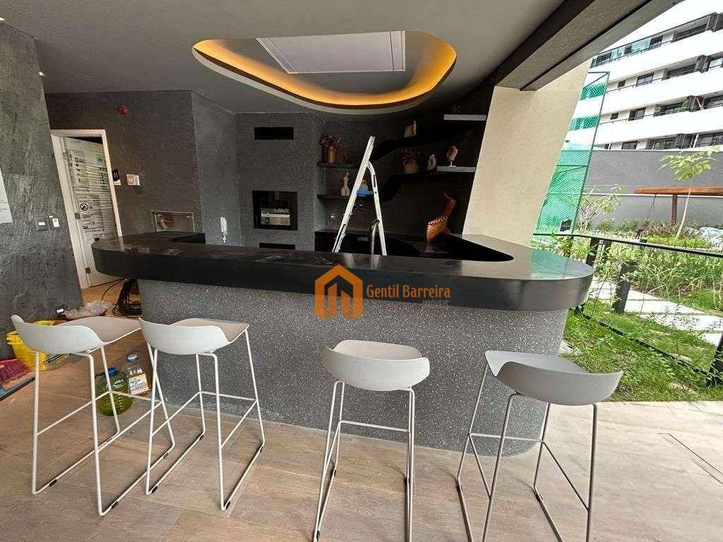 Apartamento à venda com 6 quartos, 311m² - Foto 8