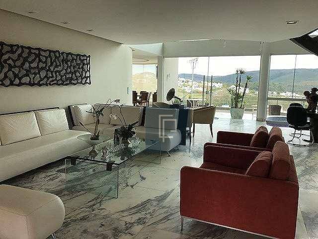 Casa à venda com 4 quartos, 900m² - Foto 4