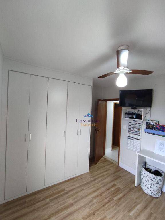 Apartamento à venda com 3 quartos, 140m² - Foto 11