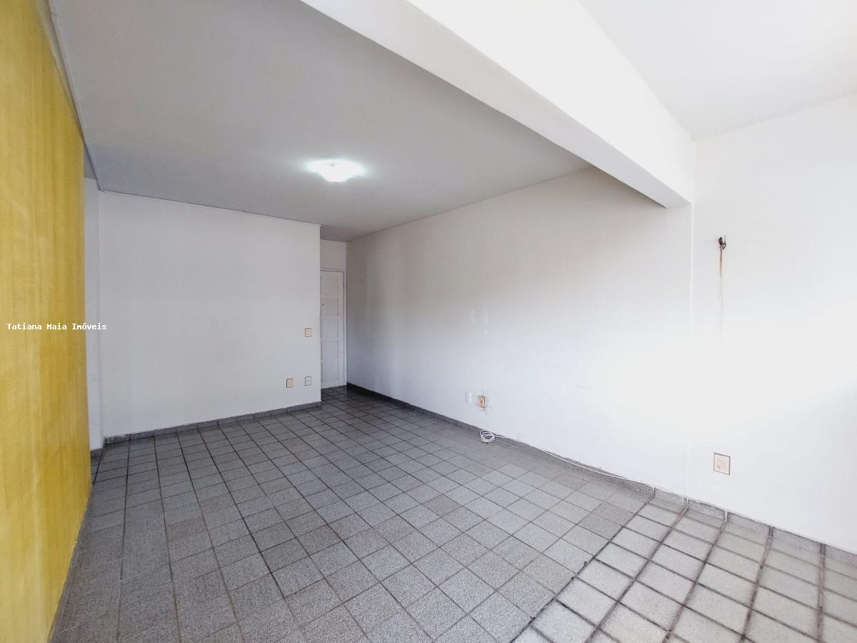 Apartamento à venda com 2 quartos, 62m² - Foto 11