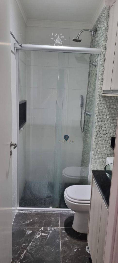 Apartamento para alugar com 3 quartos, 78m² - Foto 13