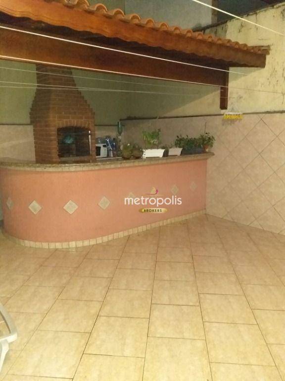 Casa à venda com 2 quartos, 130m² - Foto 2