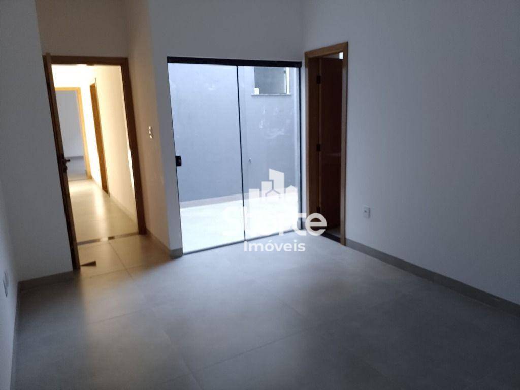 Casa à venda com 3 quartos, 180m² - Foto 5