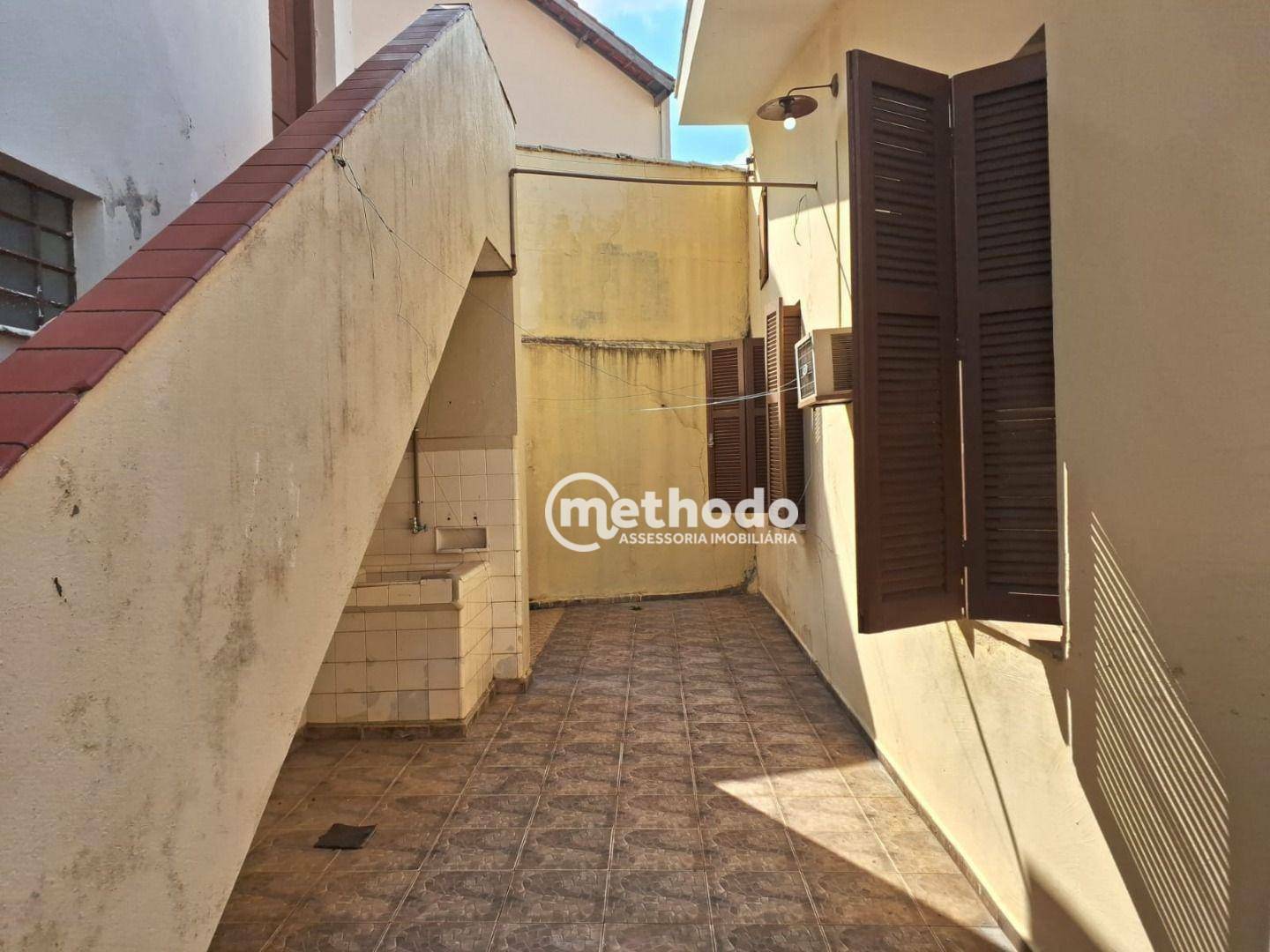 Casa à venda com 3 quartos, 203m² - Foto 13