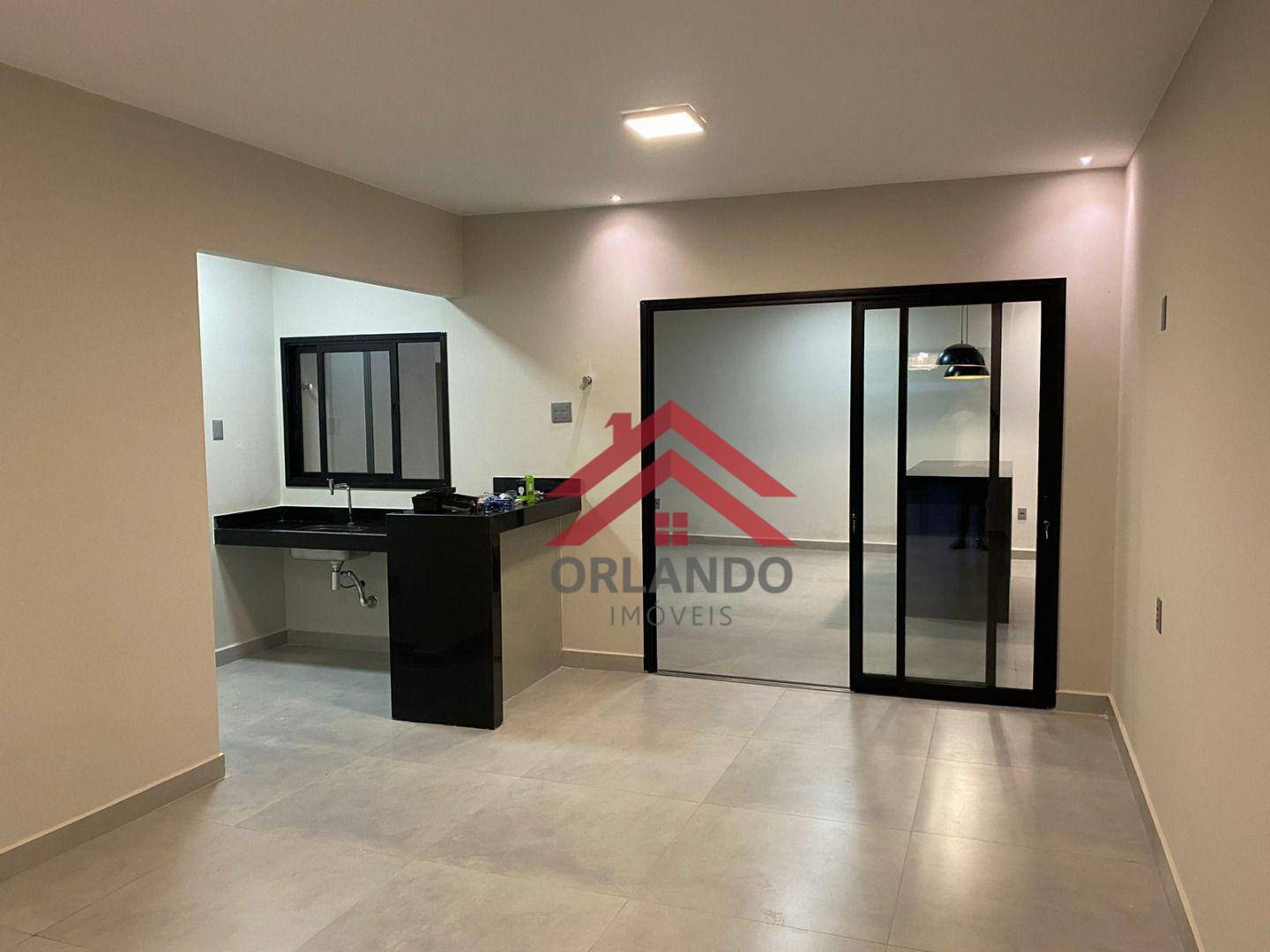 Casa à venda com 3 quartos, 150m² - Foto 2